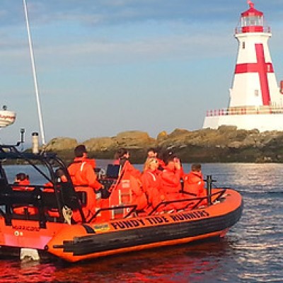 a small boat in a body of water